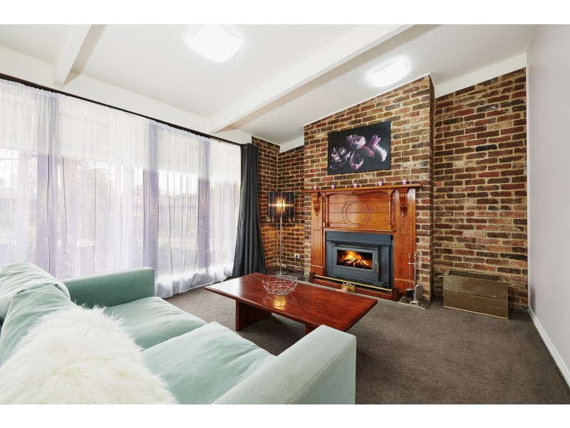 5 HIGHPOINT AVENUE, Mooroolbark VIC 3138