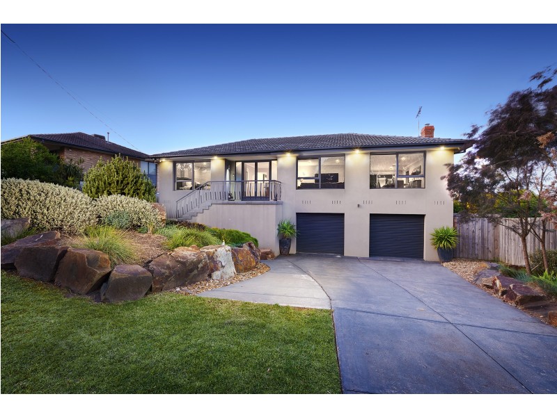 4 SPRINGSONG PASS, Chirnside Park VIC 3116