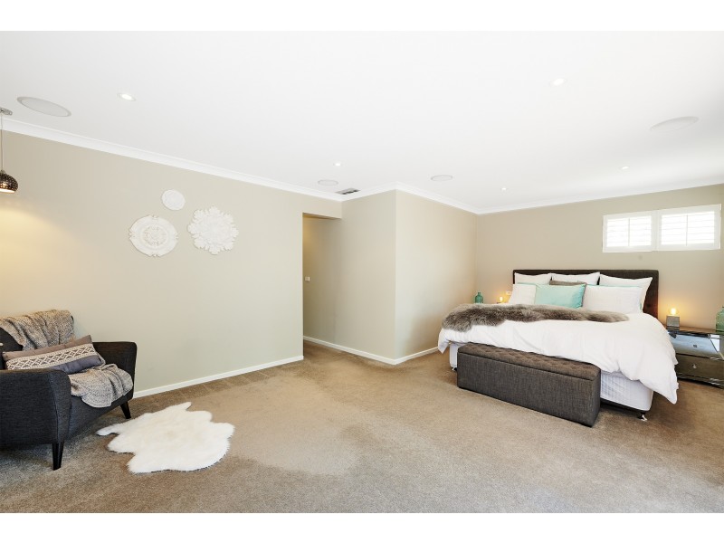 4 SPRINGSONG PASS, Chirnside Park VIC 3116