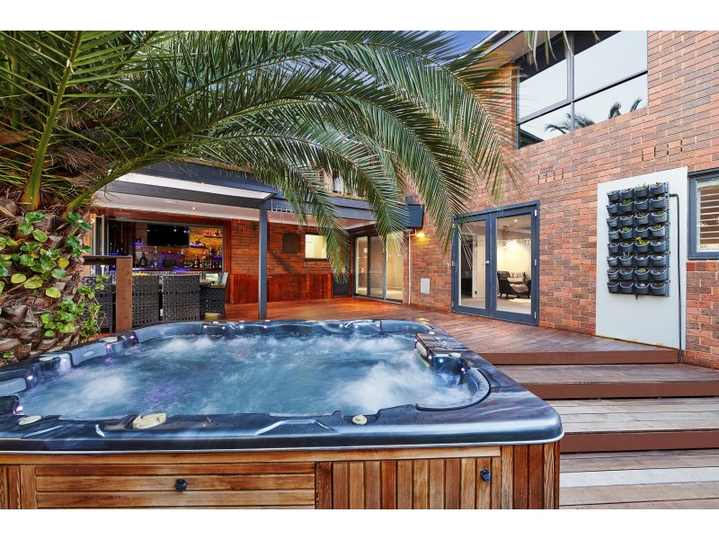 4 SPRINGSONG PASS, Chirnside Park VIC 3116