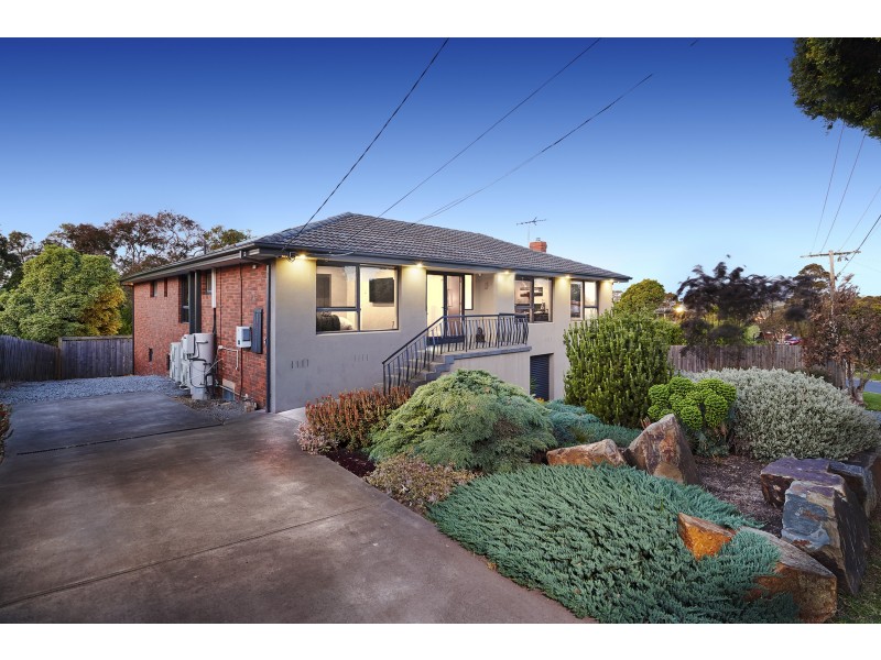 4 SPRINGSONG PASS, Chirnside Park VIC 3116