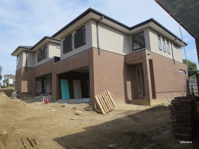 2/25 Terrigal Crescent, Kilsyth VIC 3137