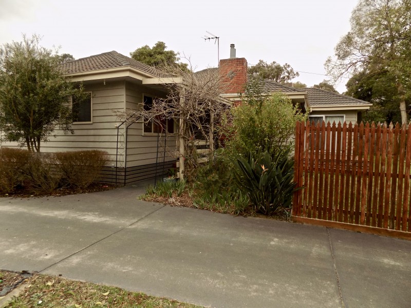 1/3 ELM STREET, Bayswater VIC 3153