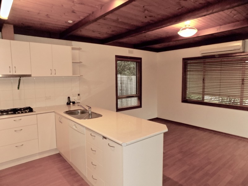 1/3 ELM STREET, Bayswater VIC 3153