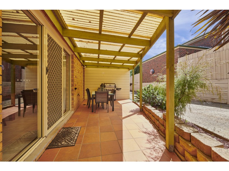 17 Timbertop Court, Mooroolbark VIC 3138