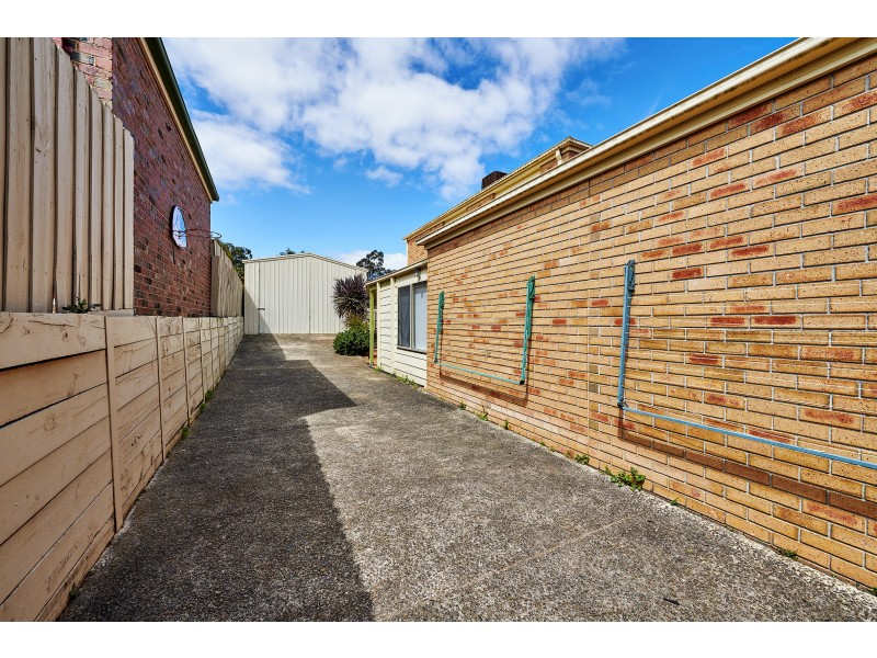 17 Timbertop Court, Mooroolbark VIC 3138