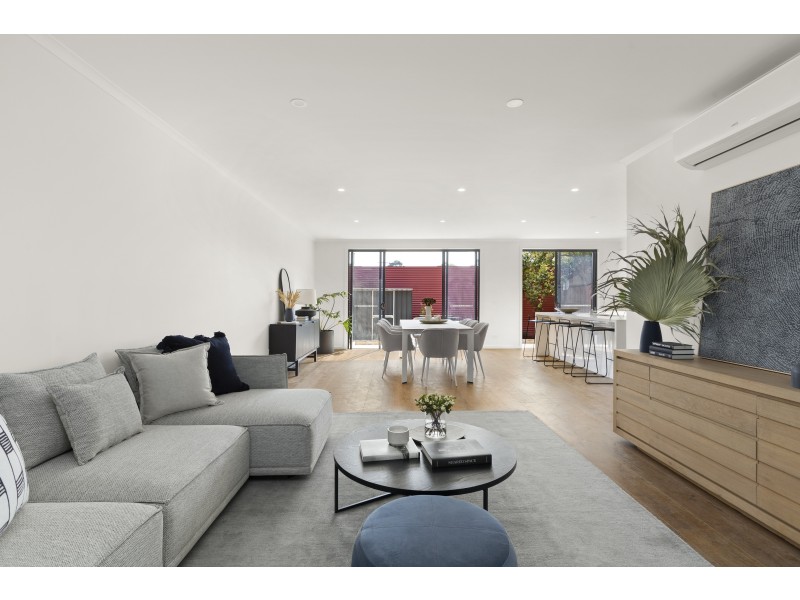 3 Bronhill Road, Ringwood East VIC 3135