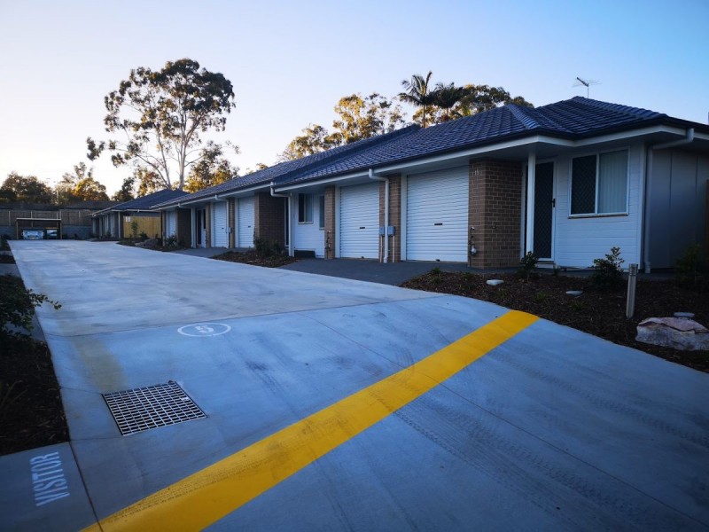10 Bishop Street, Eagleby QLD 4207