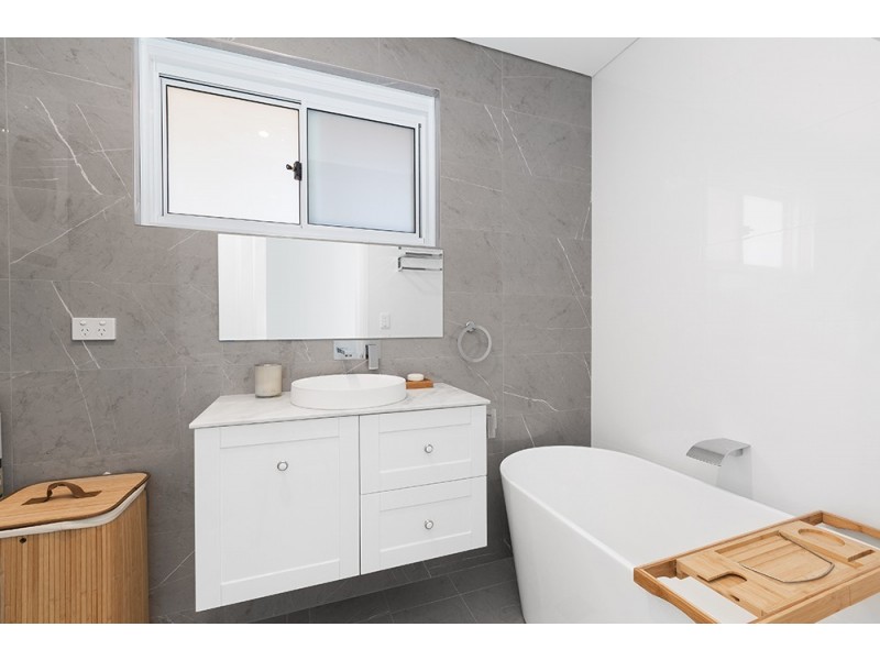 9 Burke Road, Cronulla NSW 2230