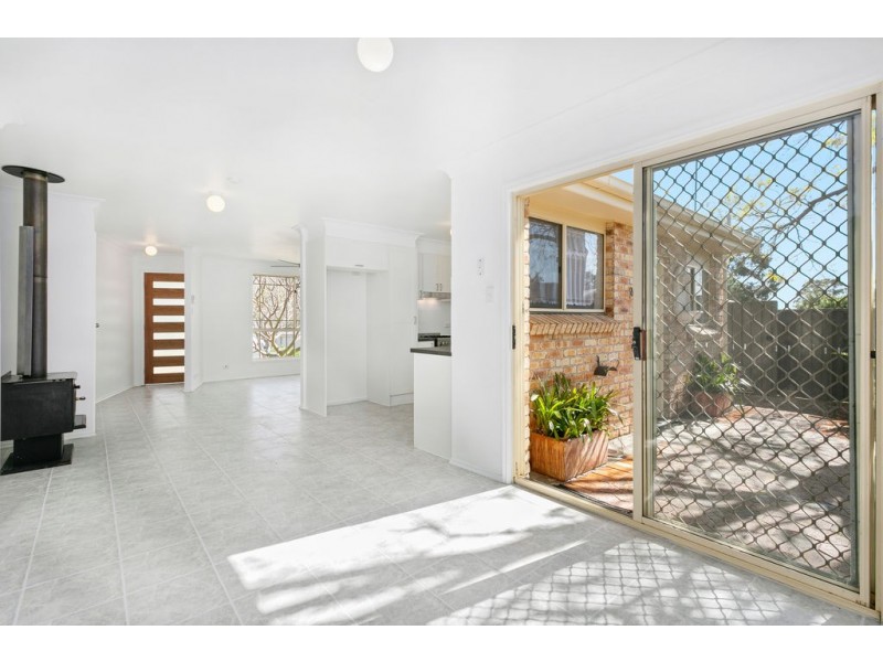 24B Petunia Place, Macquarie Fields NSW 2564