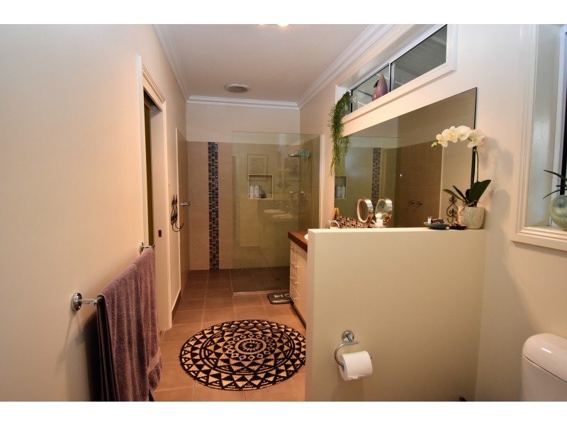 616 CARRARAGARMUNGEE ESTATE ROAD, Byawatha VIC 3678