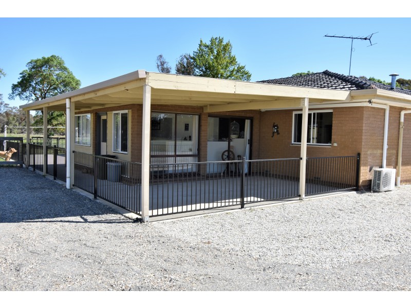 2158 BEECHWORTH-CHILTERN ROAD, Chiltern VIC 3683