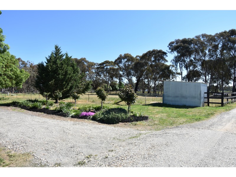 2158 BEECHWORTH-CHILTERN ROAD, Chiltern VIC 3683