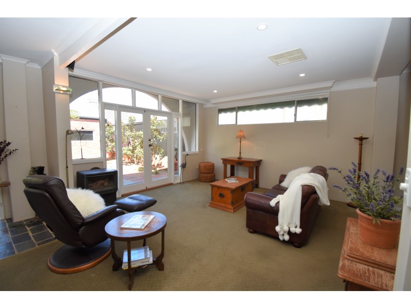 2/9 CUSACK STREET, Wangaratta VIC 3677