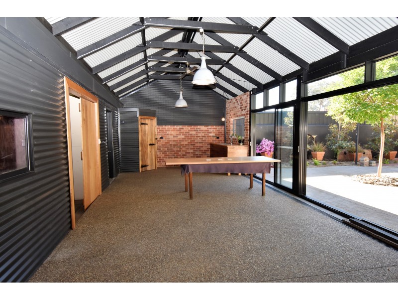 2/9 CUSACK STREET, Wangaratta VIC 3677