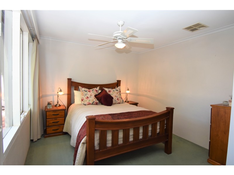 2/9 CUSACK STREET, Wangaratta VIC 3677