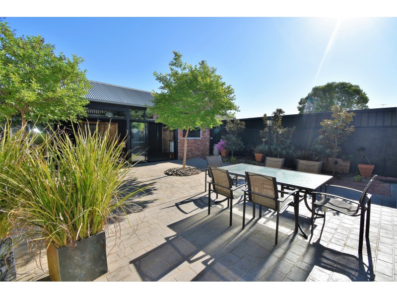 2/9 CUSACK STREET, Wangaratta VIC 3677
