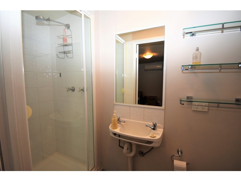 2/9 CUSACK STREET, Wangaratta VIC 3677