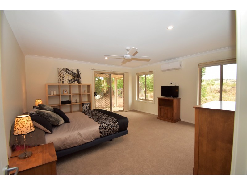 137 KOPSHOFFE LANE, Indigo Valley VIC 3688