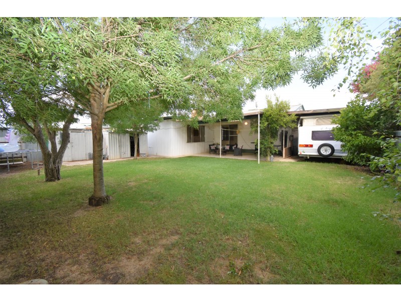 24 BATCHELOR CRESCENT, Wangaratta VIC 3677