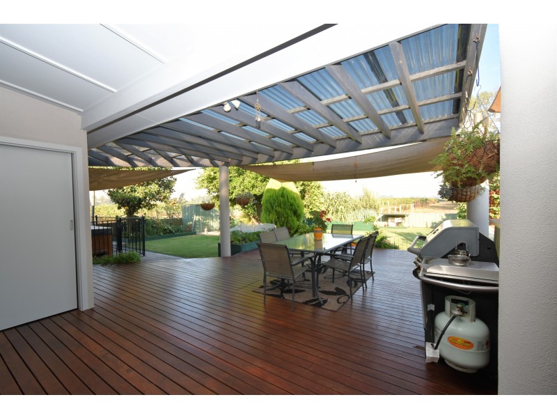 204 MILAWA-BOBINAWARRAH ROAD, Milawa VIC 3678