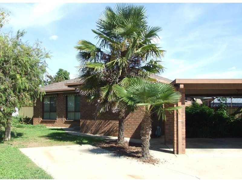 2/6 DOREEN COURT, Wangaratta VIC 3677