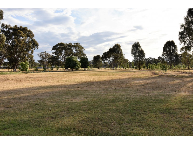Lot 2, 53 – 57 Firbank Dve, Wangaratta VIC 3677