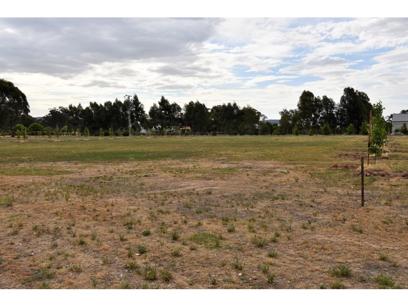 Lot 5, 55 Firbank Dve, Wangaratta VIC 3677