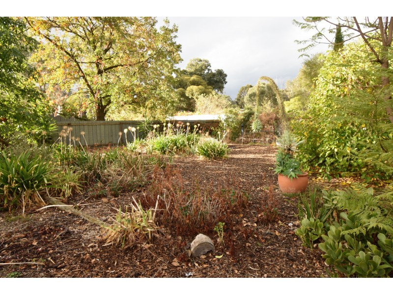 21 CHURCH STREET, Glenrowan VIC 3675