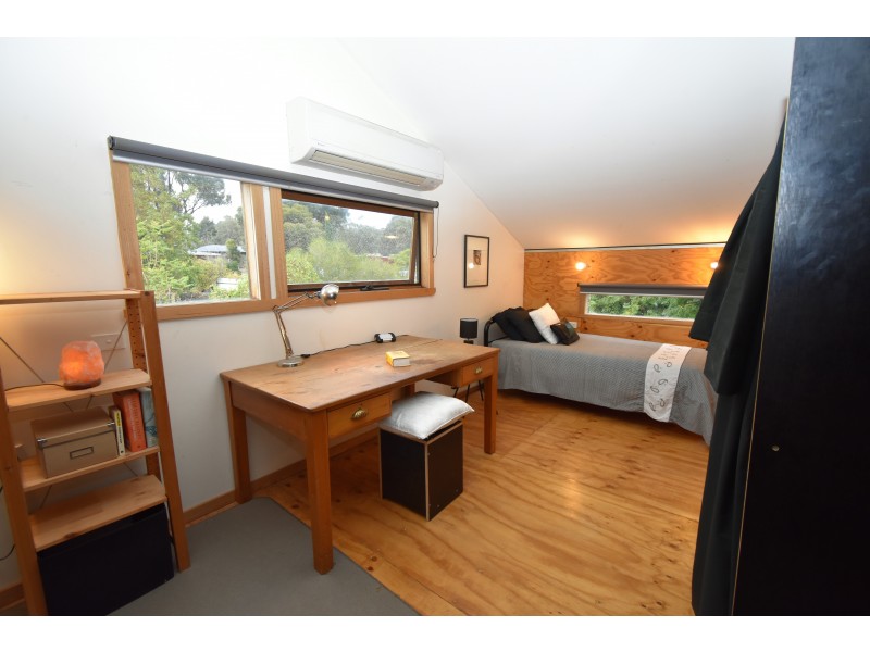 21 CHURCH STREET, Glenrowan VIC 3675