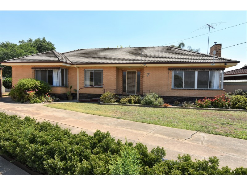 7 AVON COURT, Wangaratta VIC 3677