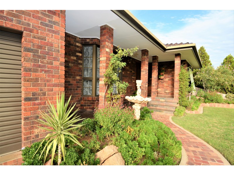 43 HULME DRIVE, Wangaratta VIC 3677