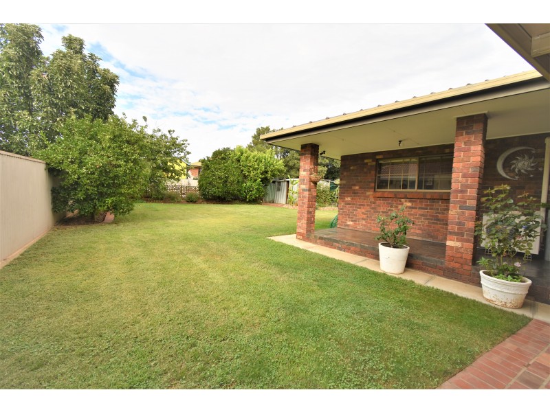 43 HULME DRIVE, Wangaratta VIC 3677