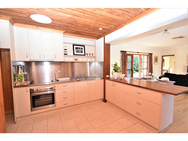 Lot 2/1605 SNOW ROAD, Milawa VIC 3678