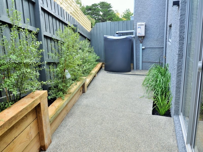 7/24 Laurence Avenue, Airport West VIC 3042