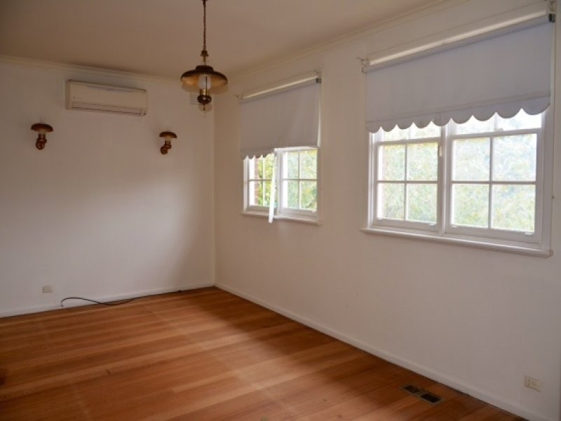 6 Hutchison Street, Niddrie VIC 3042