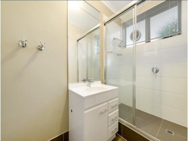 3/282 Mansfield St, Thornbury VIC 3071