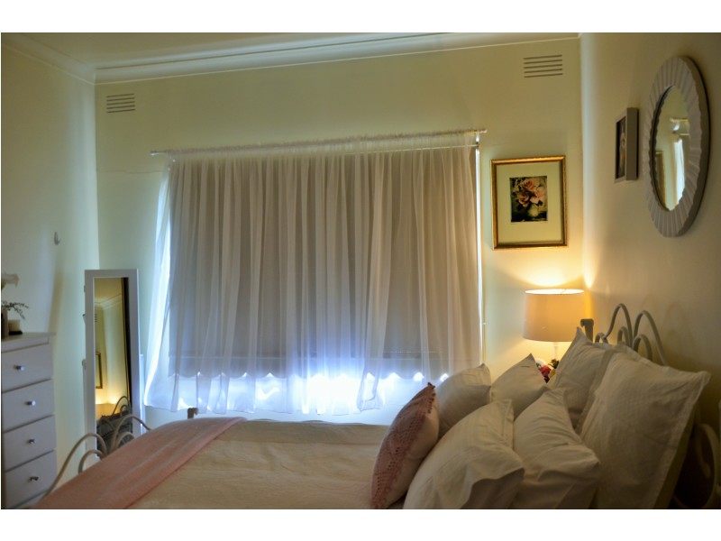 89 Mascoma Street, Strathmore VIC 3041