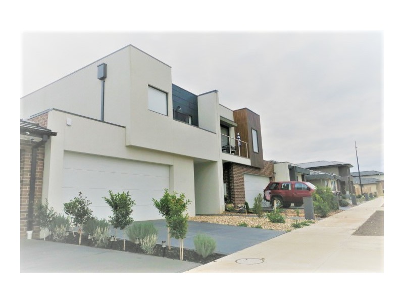 22 Higgins Street, Plumpton VIC 3335