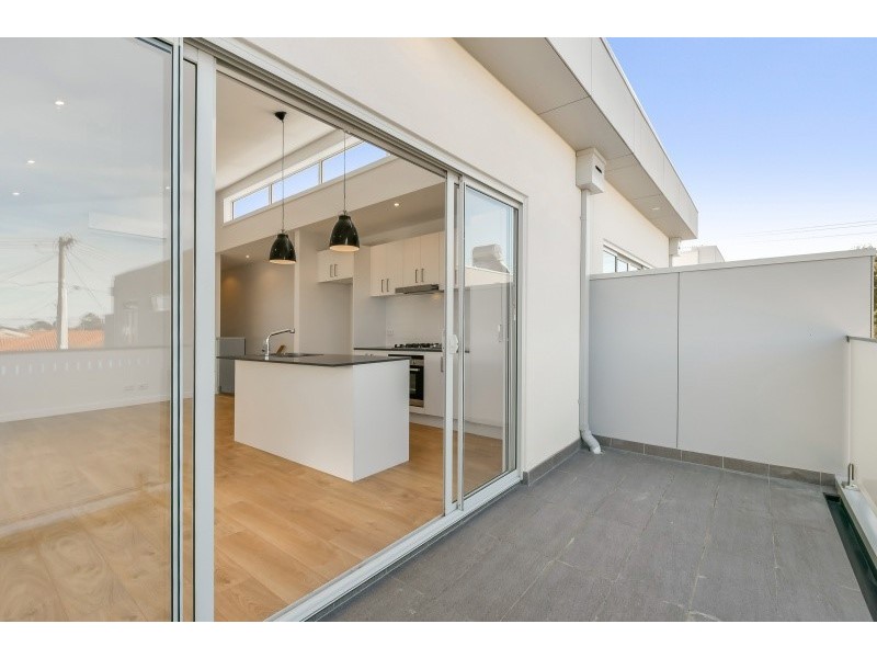 5/12-14 Suffolk Road, Sunshine VIC 3020