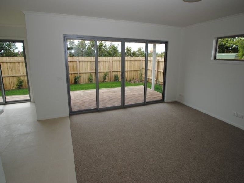 9/7-9 Allison Street, Leongatha VIC 3953