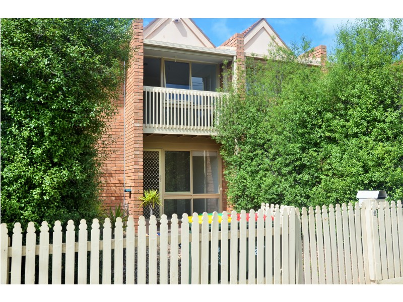 6/28 Bordeaux Street, Avondale Heights VIC 3034