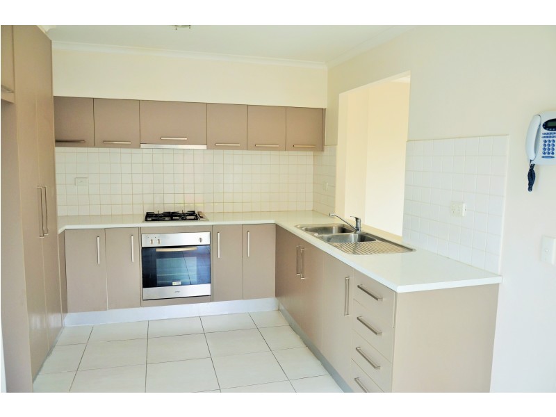 6/28 Bordeaux Street, Avondale Heights VIC 3034