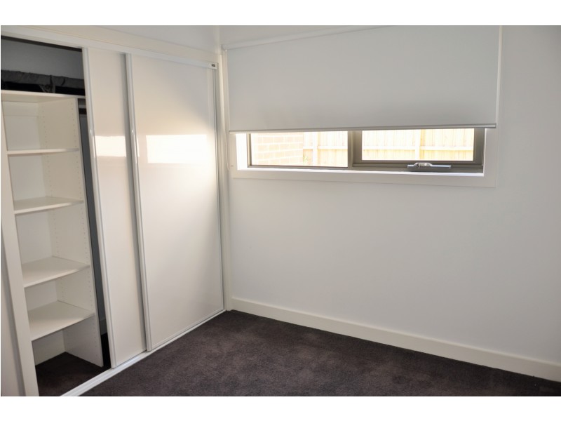 54 Lind St, Strathmore VIC 3041