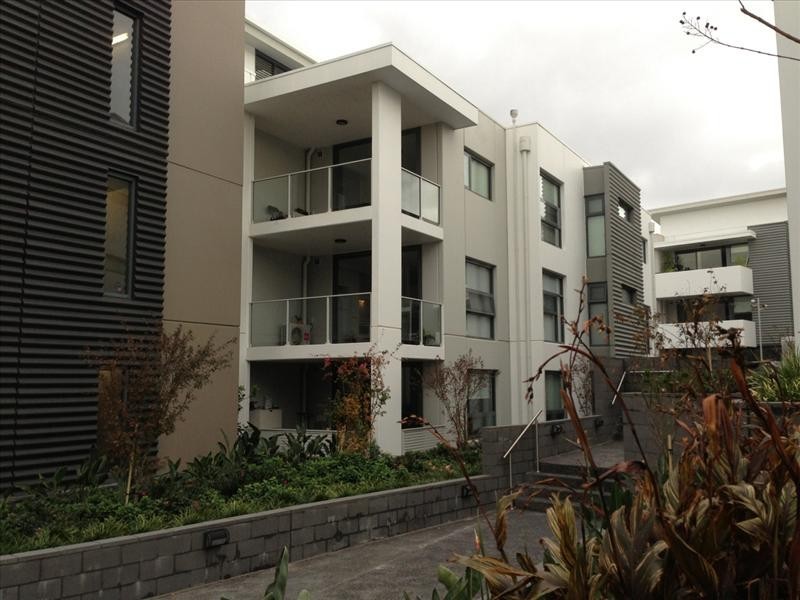 A209/460  Victoria Street, Brunswick VIC 3056