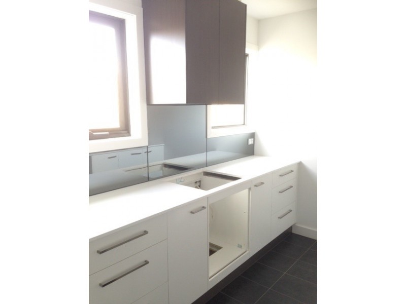 54 Lind St, Strathmore VIC 3041