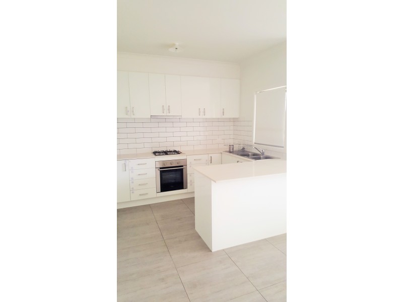 3/37 Elizabeth Street, St Albans VIC 3021