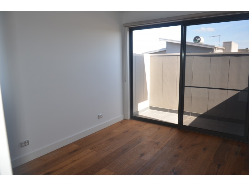 Strathmore VIC 3041