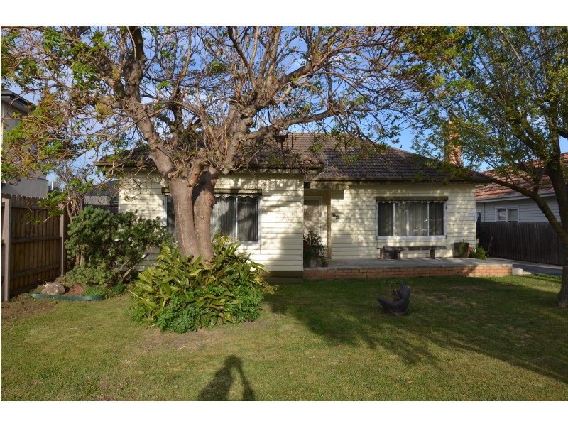 52 Langton Street, Glenroy VIC 3046