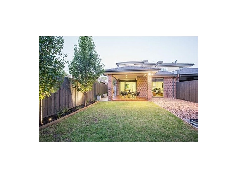 12 Hayes Parade, Pascoe Vale VIC 3044